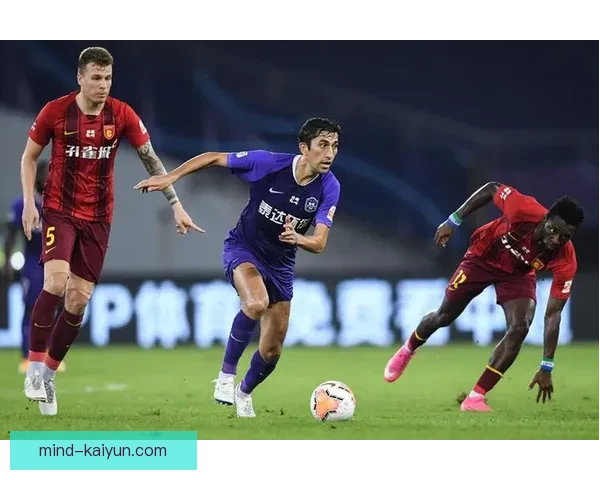 东亚杯积分排名：各队表现稳健，争夺激烈持续升温