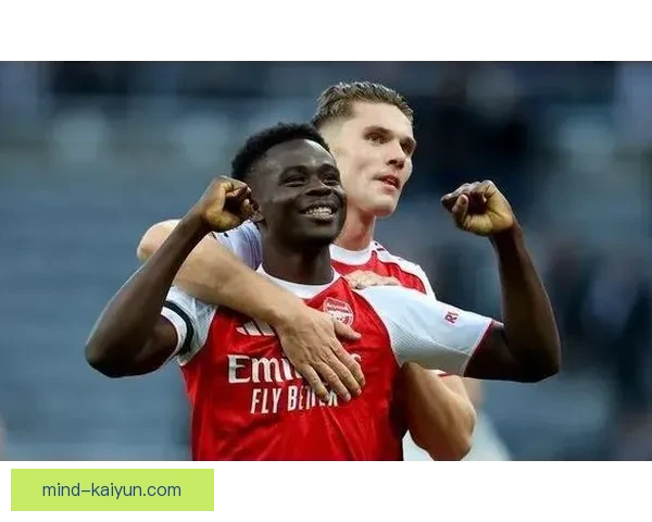 萨卡在国家队更衣室的领导作用持续提升，备受关注。可