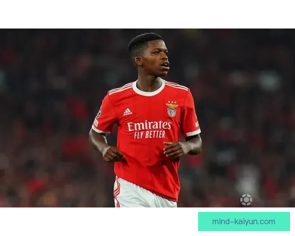 奥塔门迪本赛季表现稳健，继续稳居本菲卡主力阵容